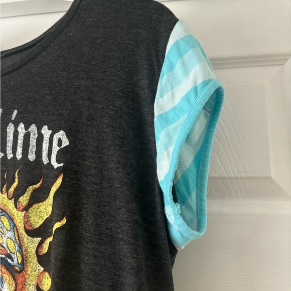 Up cycled Sublime Graphic Ter - Picture 3 of 3